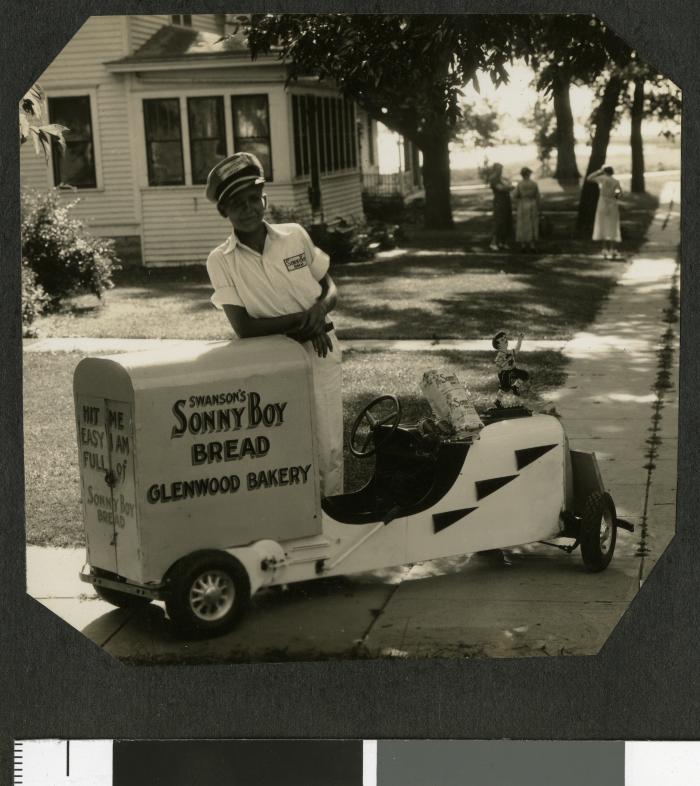Miniature Bakery Delivery Truck