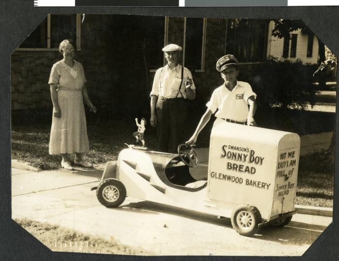 Miniature Bakery Delivery Truck