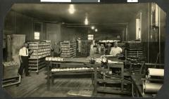 Glenwood Bakery interior