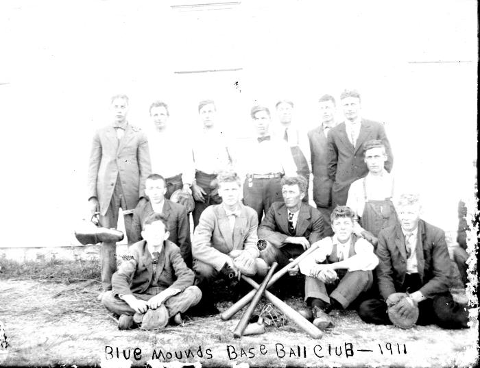 Blue Mounds Baseball Club