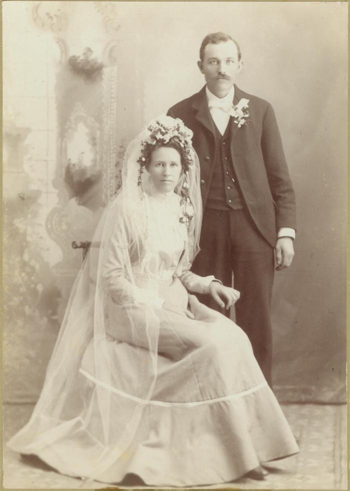 Ole Anton and Clara (Larson) Klopp wedding