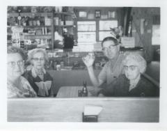 Clara, Hannah, Elmo and Bessie Kaldahl at Fair Hills Resort