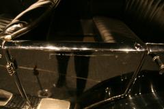 Automobile