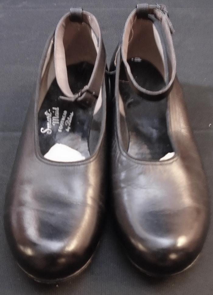 Women's Black Low Heeled Shoes
