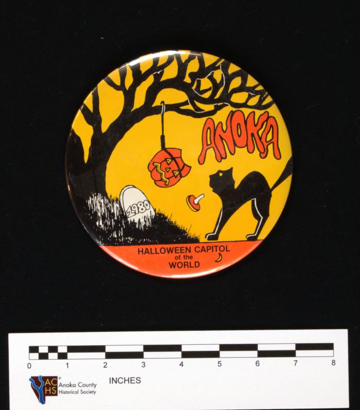 Large 1980 Anoka Halloween Button