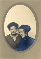 Elsie Lindberg & Margot Wells