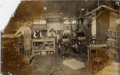 Printing Press Shop, Glenwood Herald