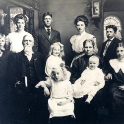 Hans and Amelia Dalager Family