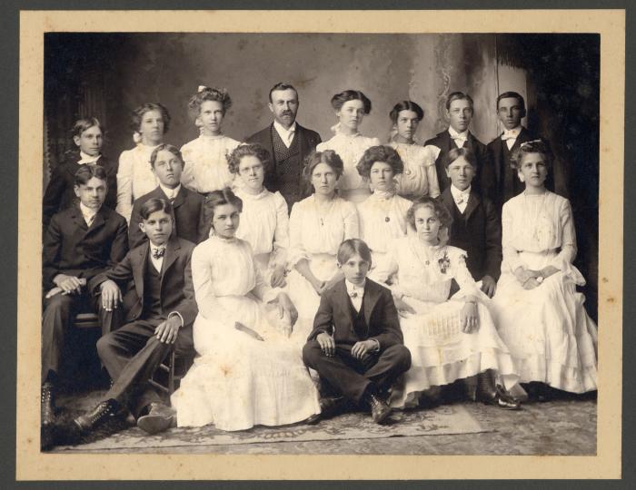 1902 Glenwood Lutheran Church Confirmation Class