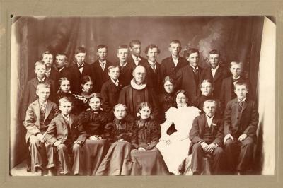 1898 Fron Lutheran Church Confirmation Picture