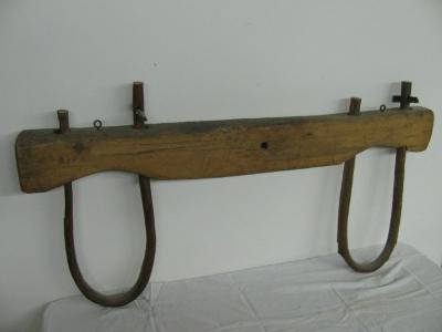 Wood oxen yoke