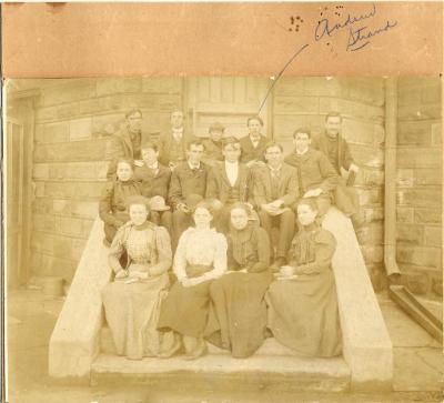 Unidentified Women and Men - Function Unknown