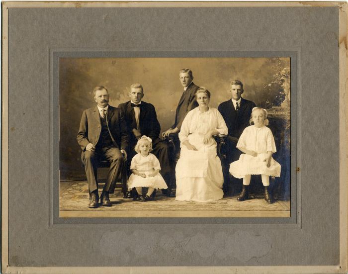 Klas Quist and family