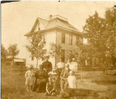 Picture of the Hans Dalager Family