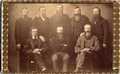 Picture of Eight Wollan brothers.