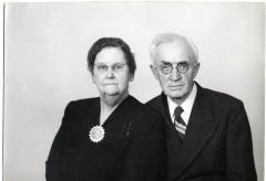 Bertinius (B.K.) and Didrikke Savre