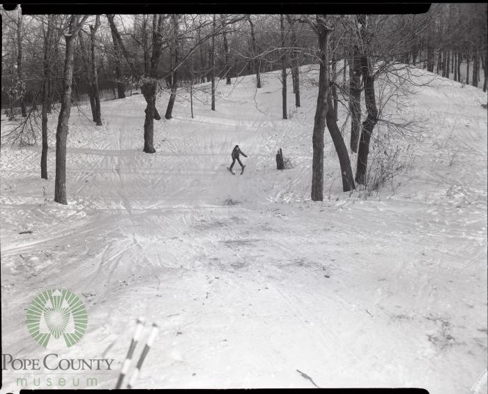 Glenhaven Hills, Glenwood Minnesota Opens to Skiing after two years. 