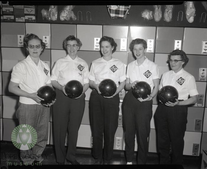 Lowry Skelly Bowling Team, Glenwood, Minnesota 