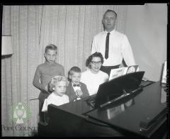 Rev. J.L. Spencer and Family, Glenwood Minnesota