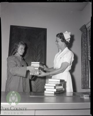 Baptist Youth Give Books to Hospital, Glenwood Minnesota 