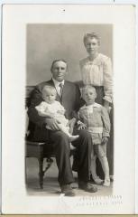 Herman L. Peterson family photo