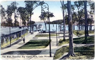 The Mall, Beautiful Big Island Park, Lake Minnetonka