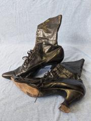 Black Boots for Women
