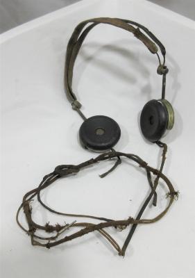 Headphone