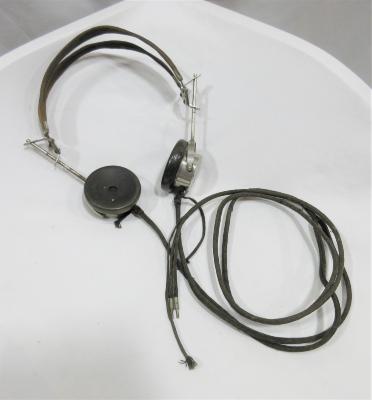 Headphone