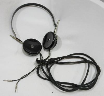 Headphone