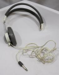 Headphone