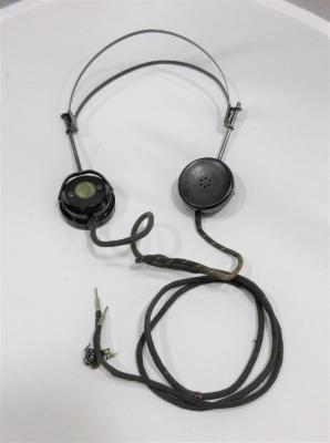 Headphone