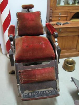 Barber chair