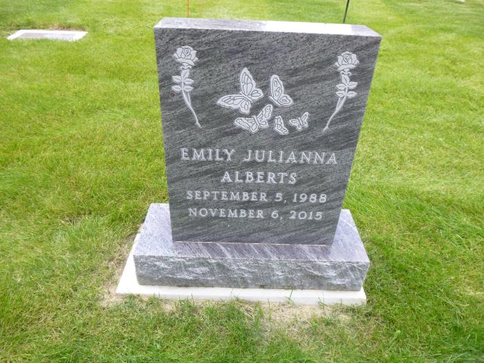 Alberts, Emily Julianna 18988-2015.JPG