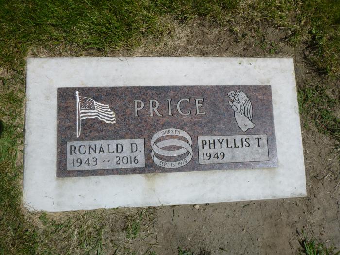 Price, Ronald and Phyllis.JPG