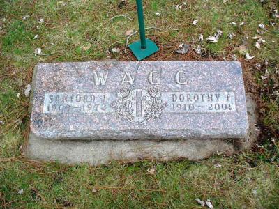 Wagg, Sanford and Dorothy.jpg