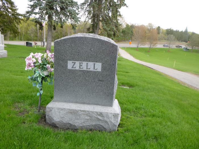 ZELL (2).JPG