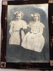 Crayon Portrait of Hilda and Tina Signalness 1906