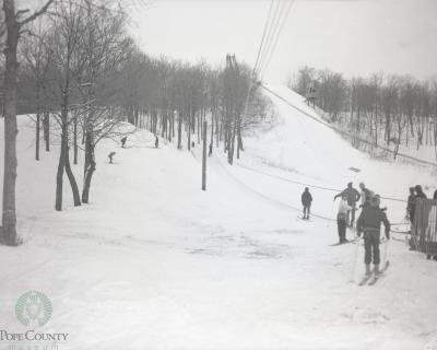 Glenhaven Hills Chalet And Ski Grounds A Popular Area, Glenwood, Minnesota 