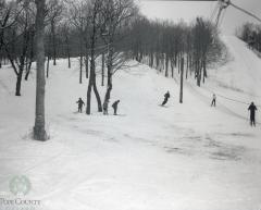 Glenhaven Hills Chalet And Ski Grounds A Popular Area, Glenwood, Minnesota 