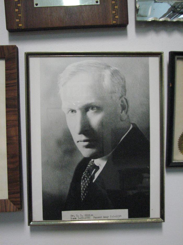 Dr. L.L. Gibbon