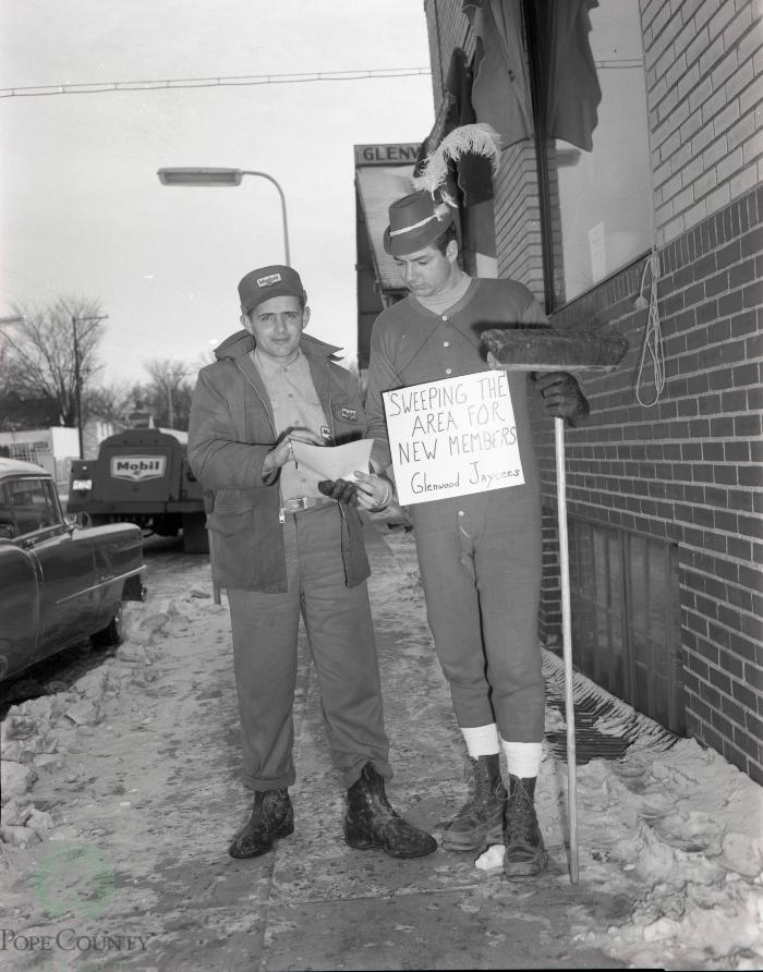 Bill Noyes and Dick Anderson, Glenwood, Minnesota 