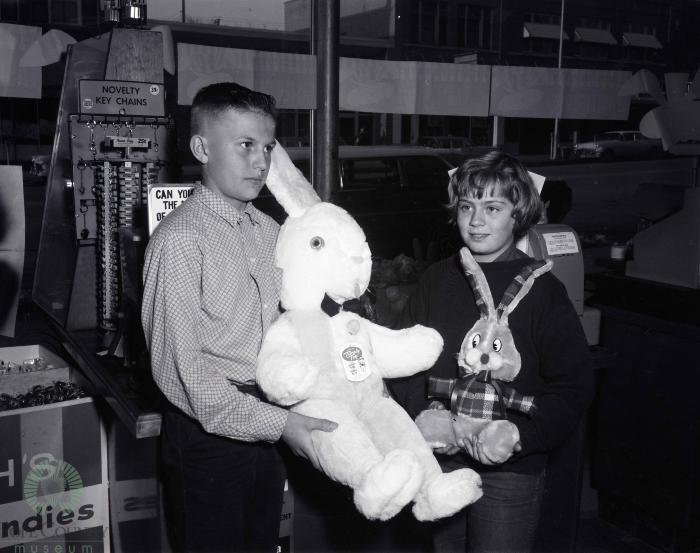 Ben Franklin Store Easter Bunny Winner, Glenwood, Minnesota 