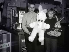 Ben Franklin Store Easter Bunny Winner, Glenwood, Minnesota 