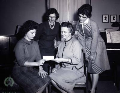 Mrs. Jaycees Beauty Day Drawing, Glenwood, Minnesota 