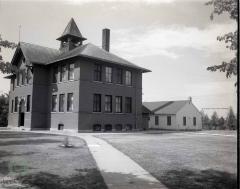  Ad - Lowry Elementary School, Lowry, Minnesota 