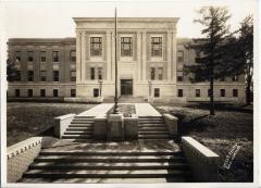 Photo of the Pope County Court House