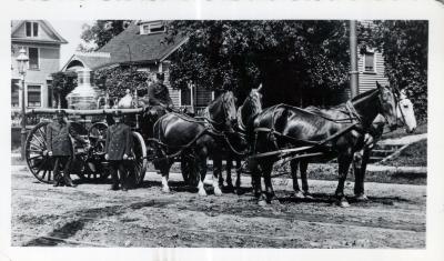 Photograph of 1884 Amosekeag 1st Class  #587  M. F. D.  Engine Company 9  