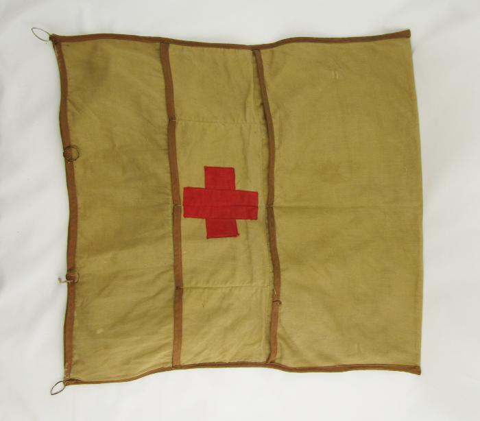 Pouch, Red Cross, two tiers of pockets 