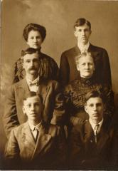 Simons Family - Unidentified